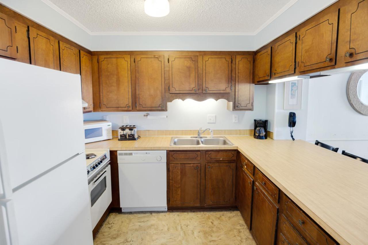 2Br, 2Bath Condo Oceanfront Getaway With Pool North Myrtle Beach Exterior photo